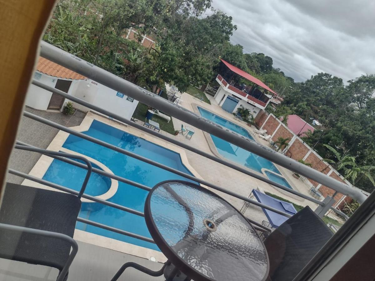 Tahuari Hotel プカルパ エクステリア 写真